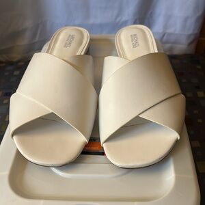 Michael Kors, 8.5, white sandals